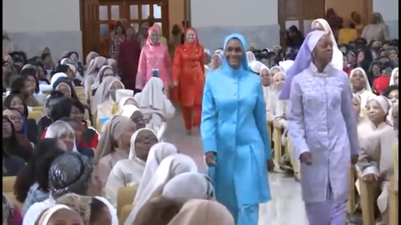 muslim women fashion show